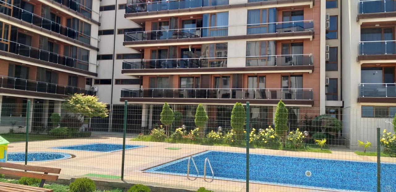 Поморие Главен Плаж Комплекс Pomorie Exteriör bild